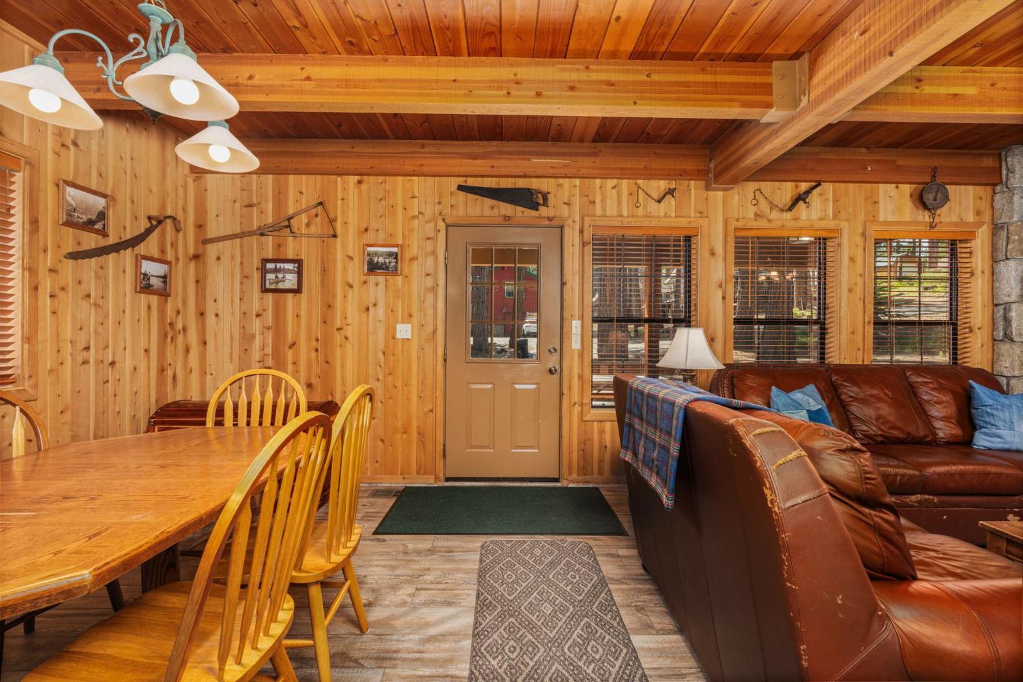 Toste Cabin- Spacious 3Br Cabin In East Village! Shaver Lake Exterior photo