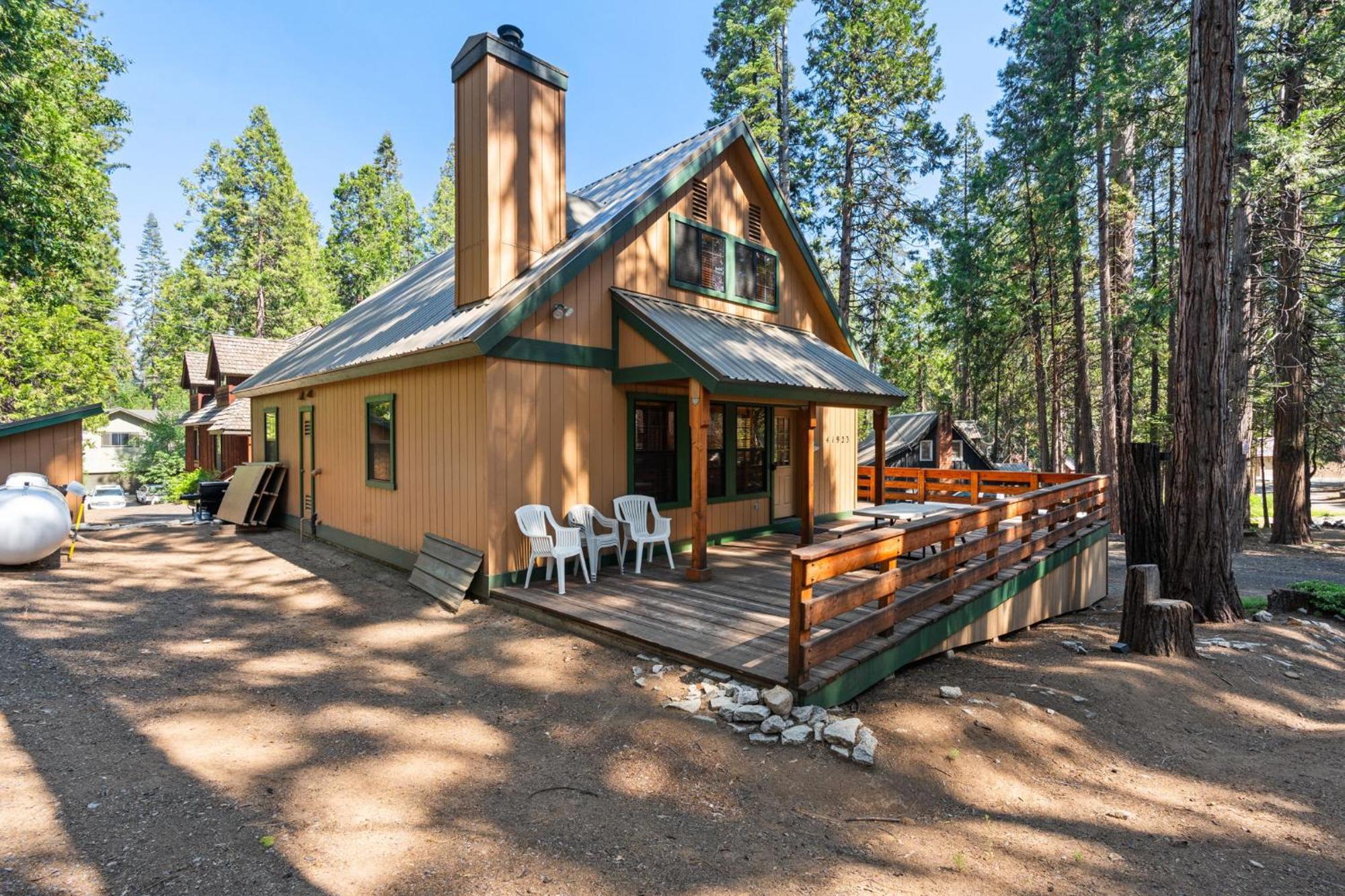 Toste Cabin- Spacious 3Br Cabin In East Village! Shaver Lake Exterior photo