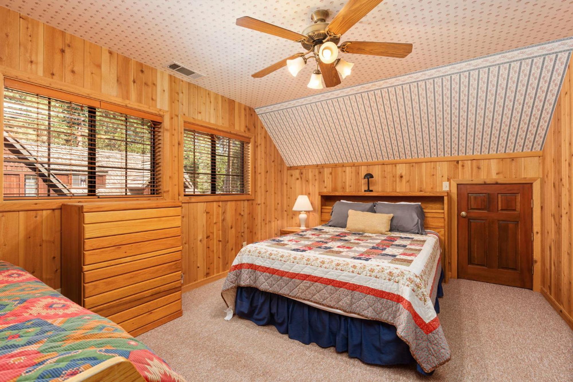 Toste Cabin- Spacious 3Br Cabin In East Village! Shaver Lake Exterior photo