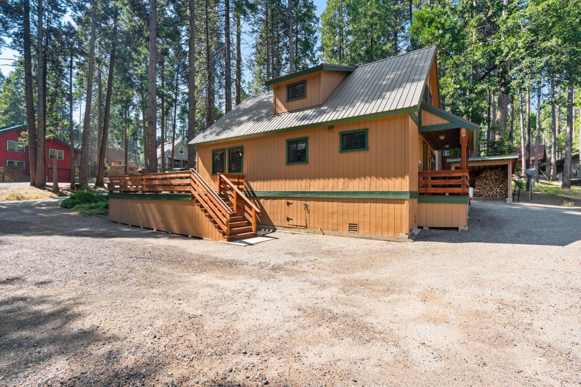 Toste Cabin- Spacious 3Br Cabin In East Village! Shaver Lake Exterior photo