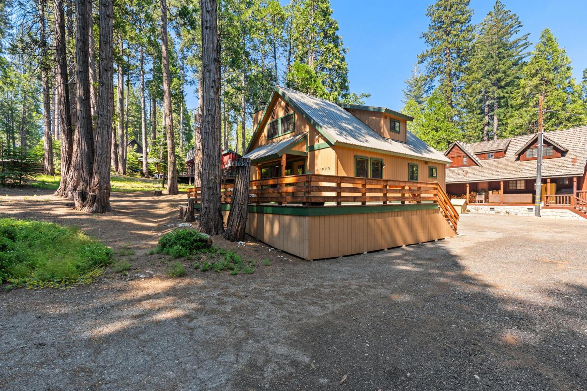 Toste Cabin- Spacious 3Br Cabin In East Village! Shaver Lake Exterior photo